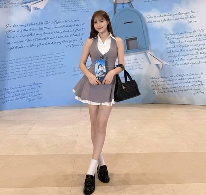 Cao 1m55 mặc gì để đẹp như Hòa Minzy?-4