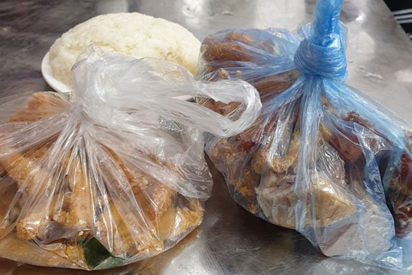 Tiền cưới do tôi trả nhưng mẹ đẻ đòi thu tiền mừng vì nghĩ lấy Tây là giàu có-2