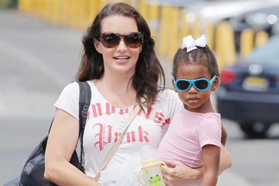 Kristin Davis - Sao nữ đẹp nhất của bộ phim kinh điển, chưa kết hôn nhưng quyết định làm mẹ ở tuổi U50