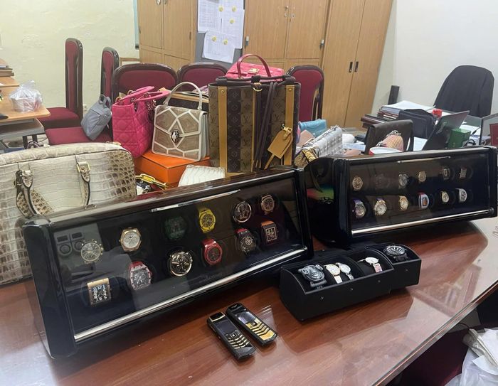 Nhân viên trong đường dây lừa đảo của Mr Pips bị khống chế, đe đọa và đánh đập-3