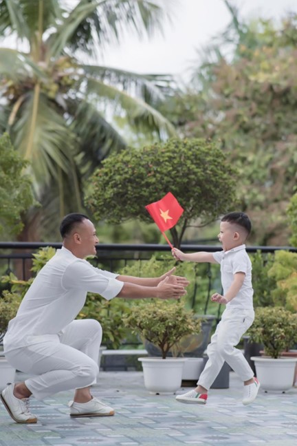Hé lộ không gian trong căn nhà bạc tỷ của cầu thủ khoẻ nhất Việt Nam, từng được đặc cách khi lấy vợ-3