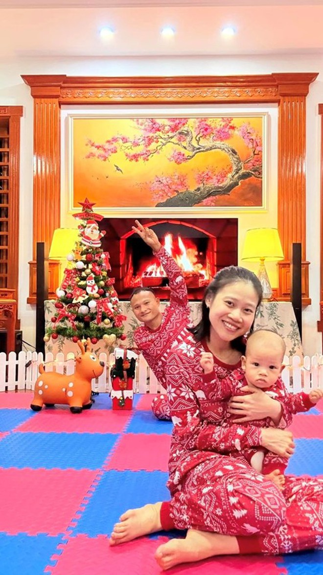 Hé lộ không gian trong căn nhà bạc tỷ của cầu thủ khoẻ nhất Việt Nam, từng được đặc cách khi lấy vợ-4