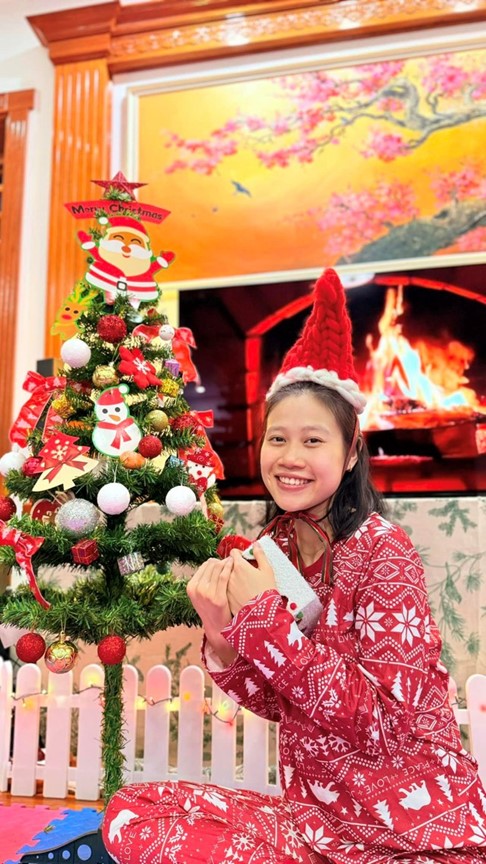 Hé lộ không gian trong căn nhà bạc tỷ của cầu thủ khoẻ nhất Việt Nam, từng được đặc cách khi lấy vợ-6