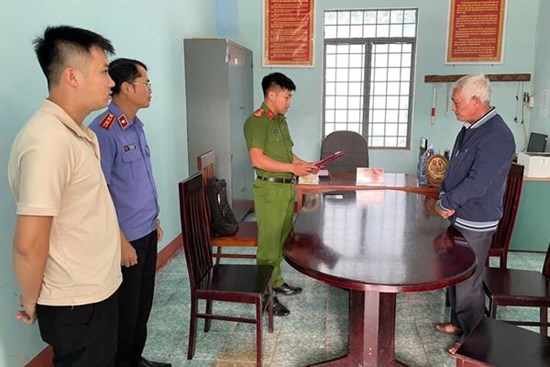 Bắt kẻ giả danh nhà báo để lừa tiền 'chạy án' sau 2 năm lẩn trốn