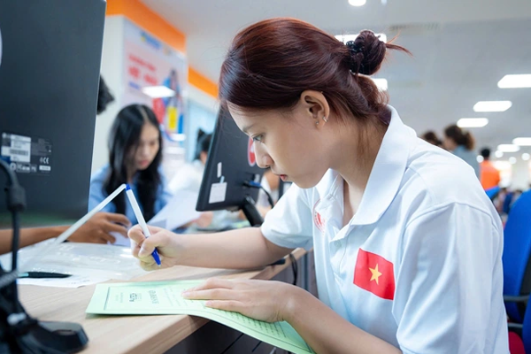 Nhiều tổ hợp xét tuyển mới xuất hiện trong mùa tuyển sinh 2025-2