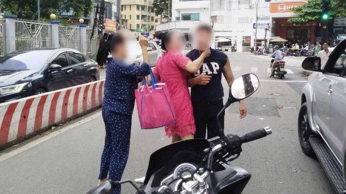 Công an làm việc với tài xế đánh người gần Bệnh viện Từ Dũ-1