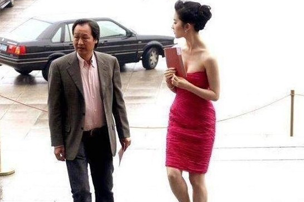 Xuất hiện clip của Lưu Diệc Phi thời yêu Song Seung Hun-3