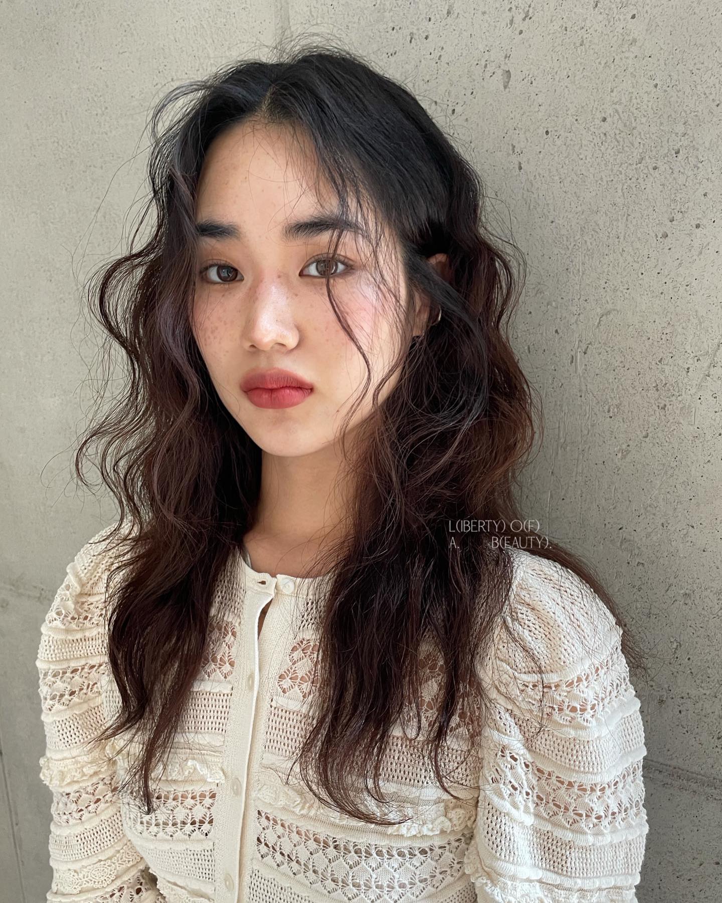 Gợi ý 5 kiểu tóc xoăn đẹp, dễ áp dụng cho dịp Tết-2