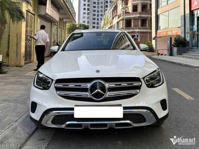 Vụ mua xe Mercedes GLC 200 bị tua hơn 50.000km: Bên bán có dấu hiệu gian dối-1