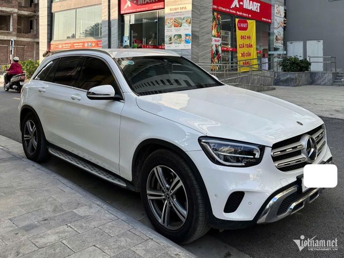 Vụ mua xe Mercedes GLC 200 bị tua hơn 50.000km: Bên bán có dấu hiệu gian dối-5