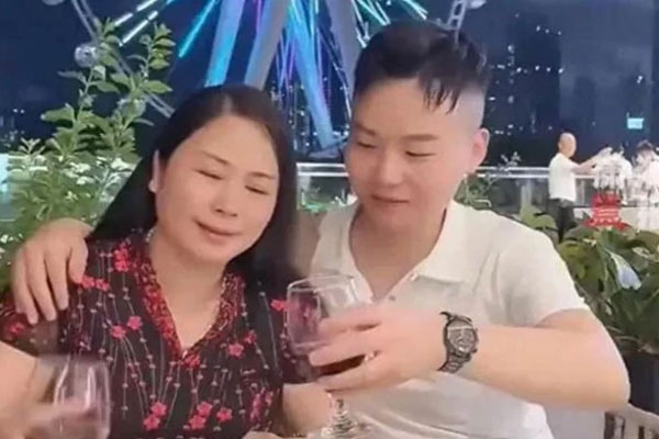 Gái xinh thuê nhà rồi báo dọn đi, chủ nhà đến kiểm tra thì sợ hãi bỏ chạy ngay tại chỗ trước cảnh tượng kinh hoàng-4