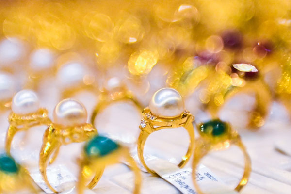 Giá vàng mua vào tăng mạnh-2