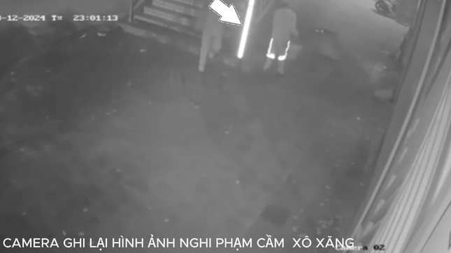 Hình ảnh nghi phạm đổ xăng phóng hỏa quán cà phê làm 11 người tử vong ở Hà Nội-2