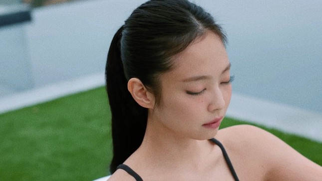 Jennie BLACKPINK chia sẻ bí quyết ngâm mình trong nước lạnh, hiệu quả ra sao?-4