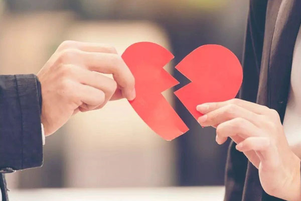 Bạn trai dẫn về nhà ra mắt chuẩn bị cưới, tôi rụng rời khi nhận ra mẹ chồng tương lai là ai-2