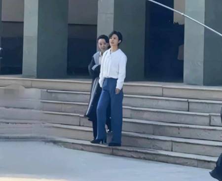 Nhan sắc thật của Triệu Lệ Dĩnh khiến 60 triệu người sốc nặng-1