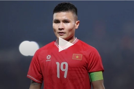Quang Hải sút xa đẹp mắt từ ngoài vòng cấm nâng tỉ số lên 3-0