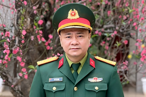 Nghệ sĩ Tự Long tiết lộ không có ngày sinh nhật, câu chuyện phía sau khiến ai nghe cũng thán phục-6