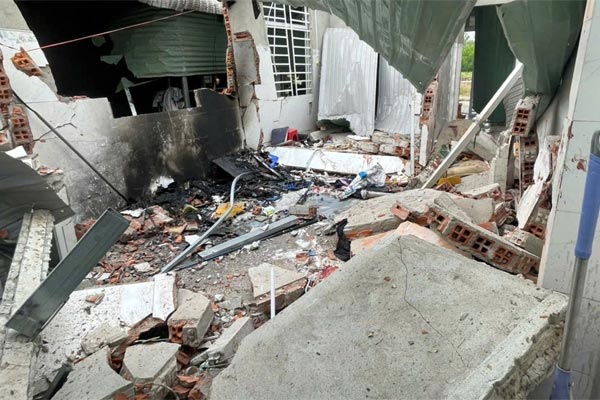 Vụ 6 thanh thiếu niên bị thương nặng sau tiếng nổ khủng khiếp: Một người đã tử vong-2