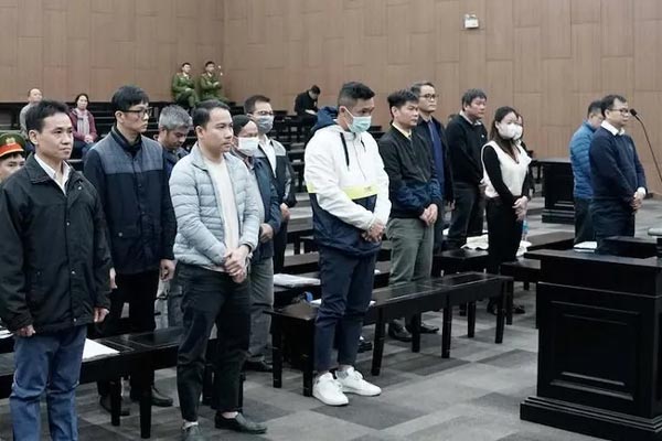 Vụ chuyến bay giải cứu giai đoạn 2: Lợi dụng vị trí công tác để kiếm tiền tỷ-2