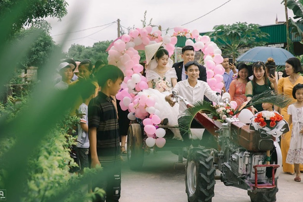 Đám cưới của cặp vợ chồng 5 con thu hút cộng đồng mạng-3