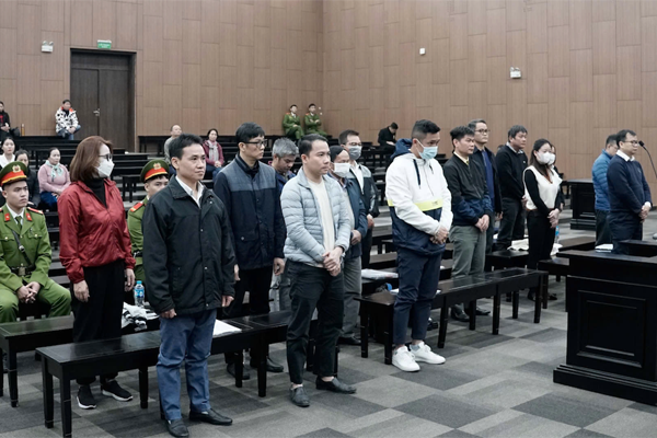 Chuyến bay giải cứu giai đoạn 2: Cựu phó giám đốc sở lĩnh 12 năm tù-2