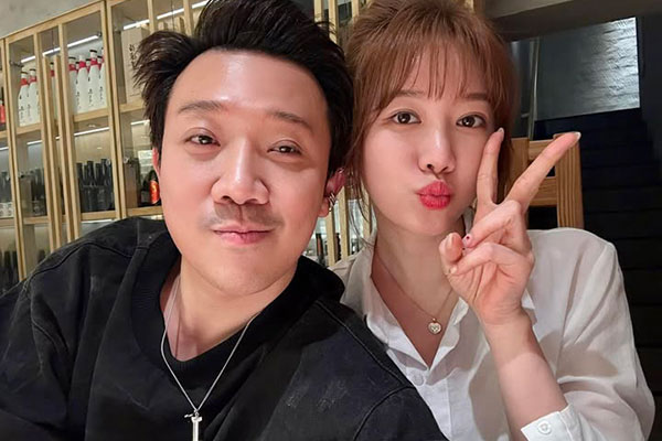 Gần một thập kỷ sóng gió bên nhau của cặp đôi Trấn Thành và Hari Won-9