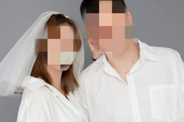 Bóng tối sau cánh cửa khóa kín: Bí mật rợn người về ba đứa trẻ bị mẹ bỏ rơi-3