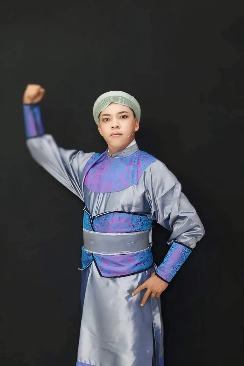 5 nghệ sĩ trẻ ra đi đột ngột khiến công chúng bàng hoàng năm 2024-10