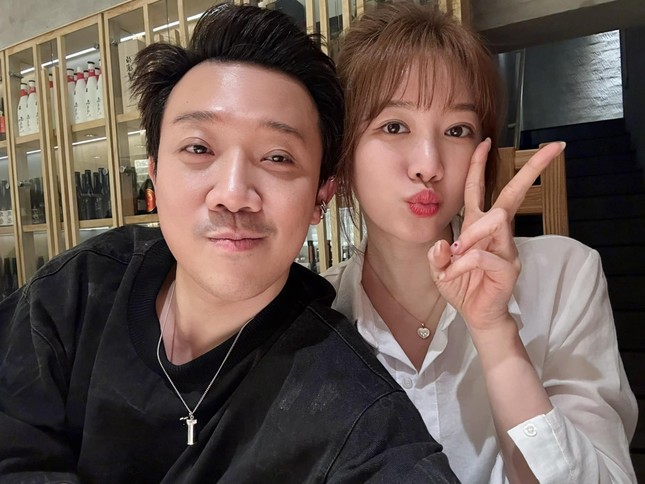 Gần một thập kỷ sóng gió bên nhau của cặp đôi Trấn Thành và Hari Won-1