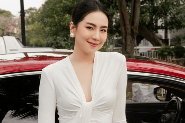 HOT: MC Mai Ngọc đang mang thai con đầu lòng?-11