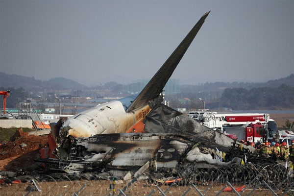 Tìm thấy hộp đen máy bay Jeju Air-1