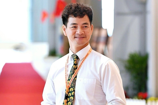 Cục trưởng Xuân Bắc đăng status dài gần 100 chữ về Giám đốc Nhà hát Chèo Quân đội-2