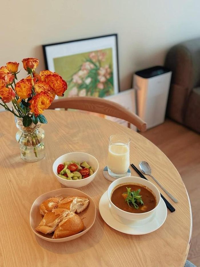 Cô gái thời tiết giàu có cỡ nào trước khi cưới lần 2?-7