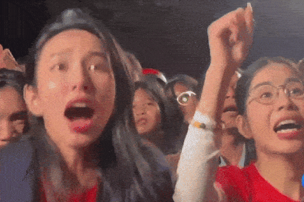 Hoa hậu Thùy Tiên nhận bằng thạc sỹ tại Thuỵ Sỹ-2