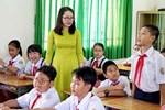 Giáo viên dạy thêm ngoài nhà trường cần xin phép ai?-2