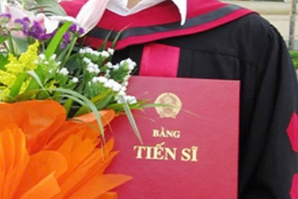 Tranh cãi 13 tiến sĩ, thạc sĩ tốt nghiệp đại học số 1 châu Á về cấp 2 dạy-2