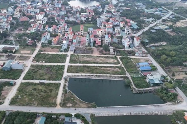 Hà Nội dừng đấu giá 26 lô đất trả lại tiền cọc ở huyện vùng ven-2