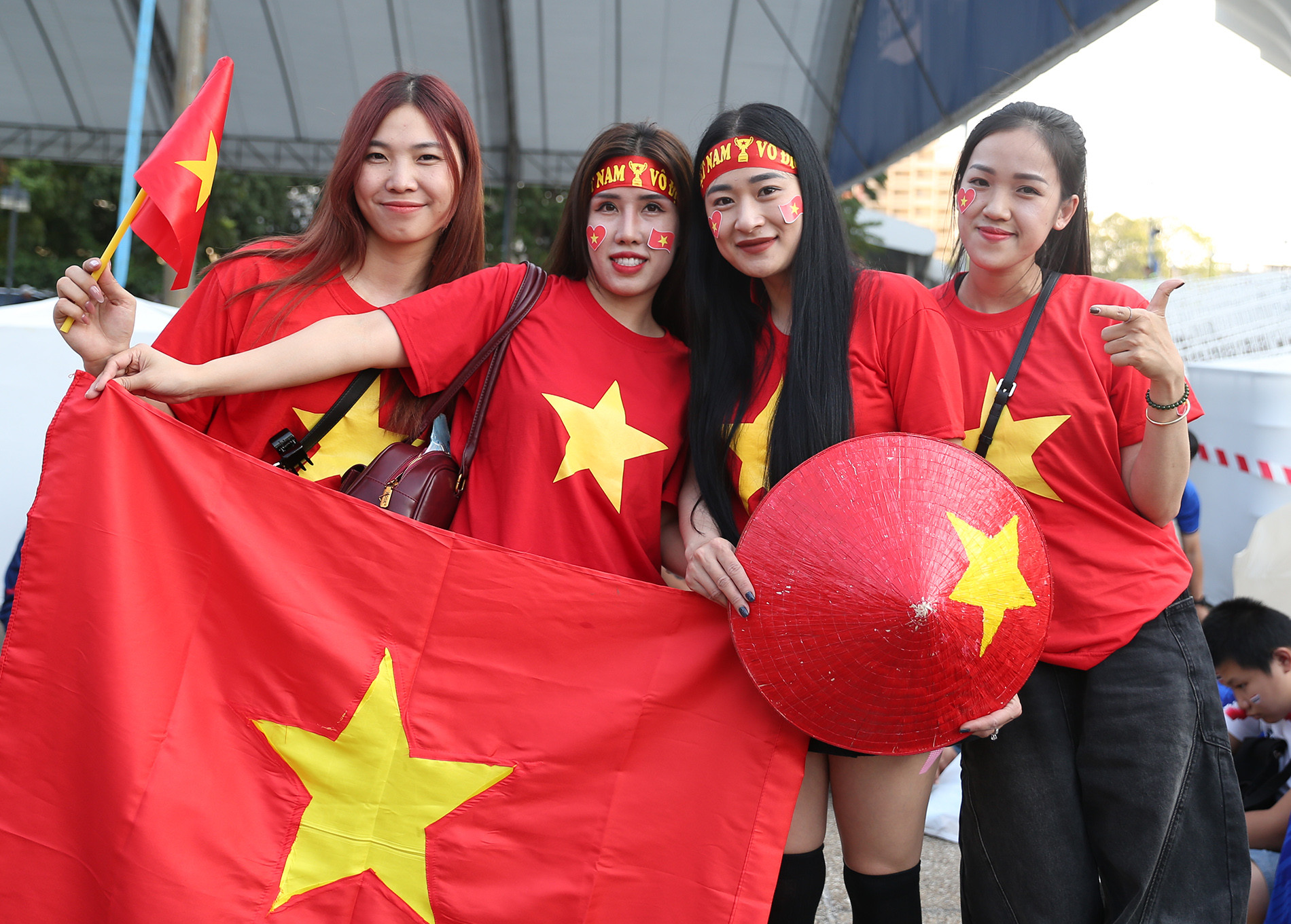 Bóng hồng Việt Nam và Thái Lan đọ sắc ở chung kết ASEAN Cup-15