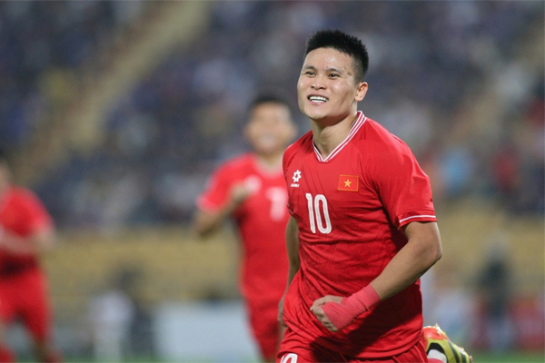 Soi độ giàu của Phạm Tuấn Hải - nhân vật chỉ cần 8 phút để khiến người Thái sốc nặng-15