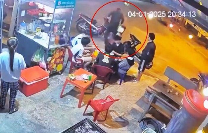 Mẹ của bé trai lớp 7 bị đánh dã man ở Bình Định: Xuất phát từ mâu thuẫn trẻ con-1