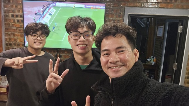 Sao Việt ăn mừng đội tuyển Việt Nam vô địch-3