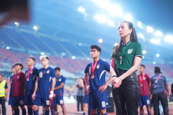 Báo Mỹ chê tuyển Thái Lan, ca ngợi tuyển Việt Nam sau trận chung kết nghẹt thở-3