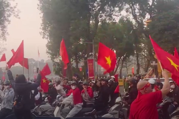 Madam Pang định mời tuyển Việt Nam tái đấu Thái Lan-2