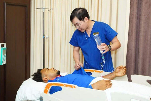 Bác sĩ phẫu thuật nhận định khả năng lấy lại phong độ của Xuân Son-4