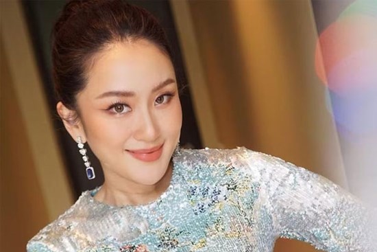 Có gì trong tủ hàng hiệu cả trăm món xa xỉ của Thủ tướng Thái Lan giàu nhất lịch sử Paetongtarn?