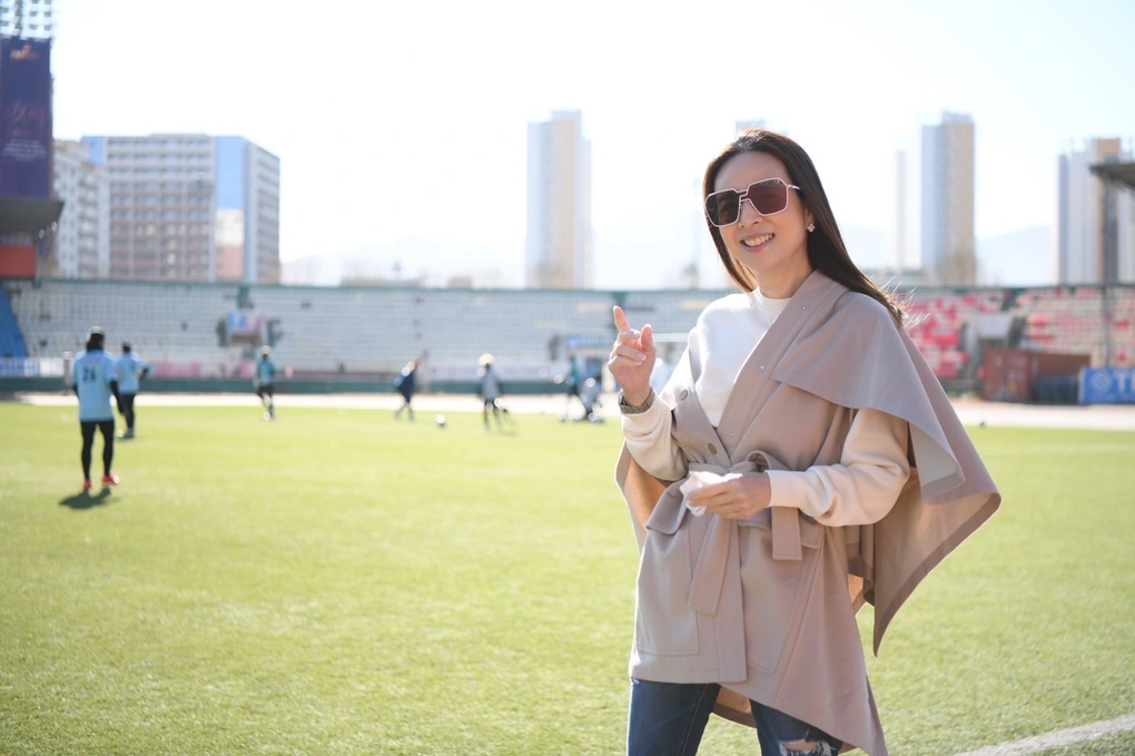 Nữ tỷ phú Thái Lan muốn chiêu mộ Xuân Son: Sở hữu dinh thự hơn 2.000m2 bề thế, U60 vẫn giữ thần thái đỉnh cao-9