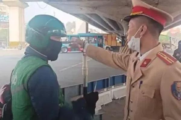 Cục CSGT nói gì về trào lưu săn tiền thưởng, báo vi phạm qua ứng dụng VNeTraffic bị lỗi?-3