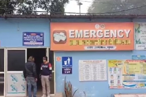 Đang ngồi trong nhà nhìn ra sân thấy cảnh tượng đáng sợ-2