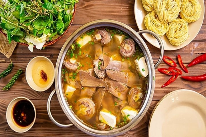 Cách làm lẩu đuôi bò mềm ngon-2